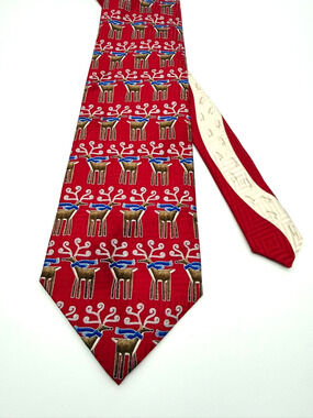 Claybrooke Mens Christmas Tie 100% Silk Red Reindeer Holiday Necktie 57" x 4"